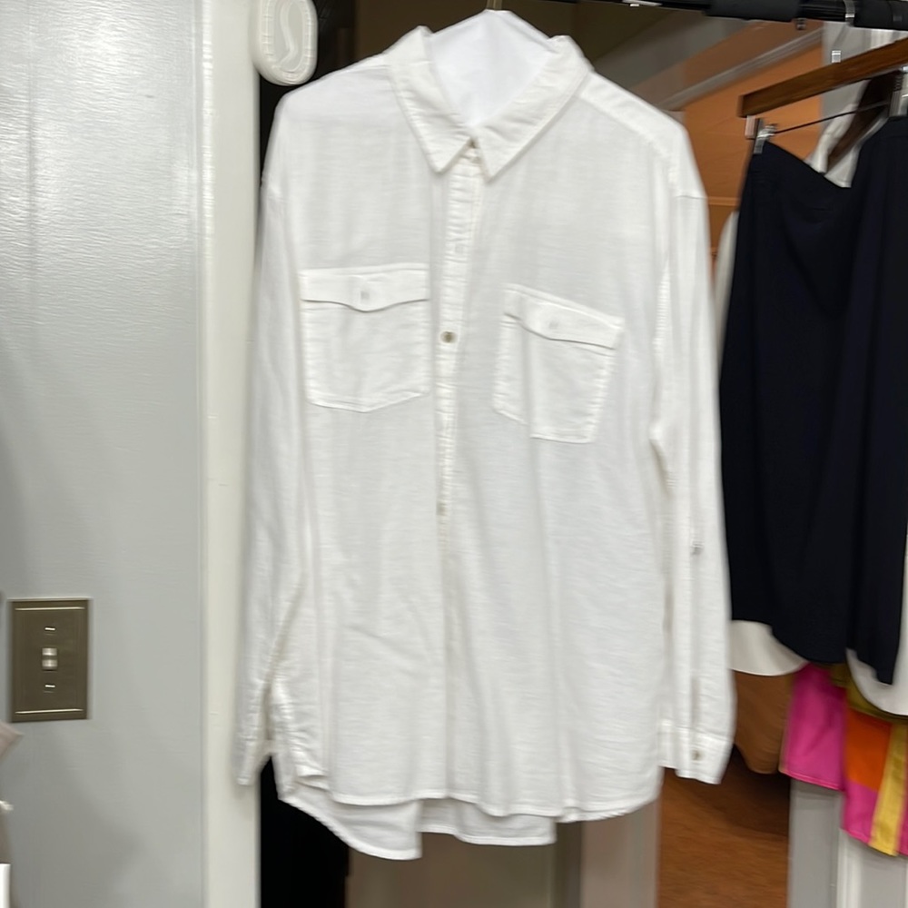 Eddie Bauer Linen button up
